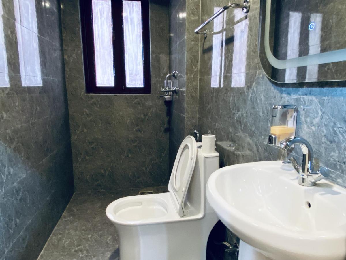 Hotel Pala Kathmandu Bagian luar foto