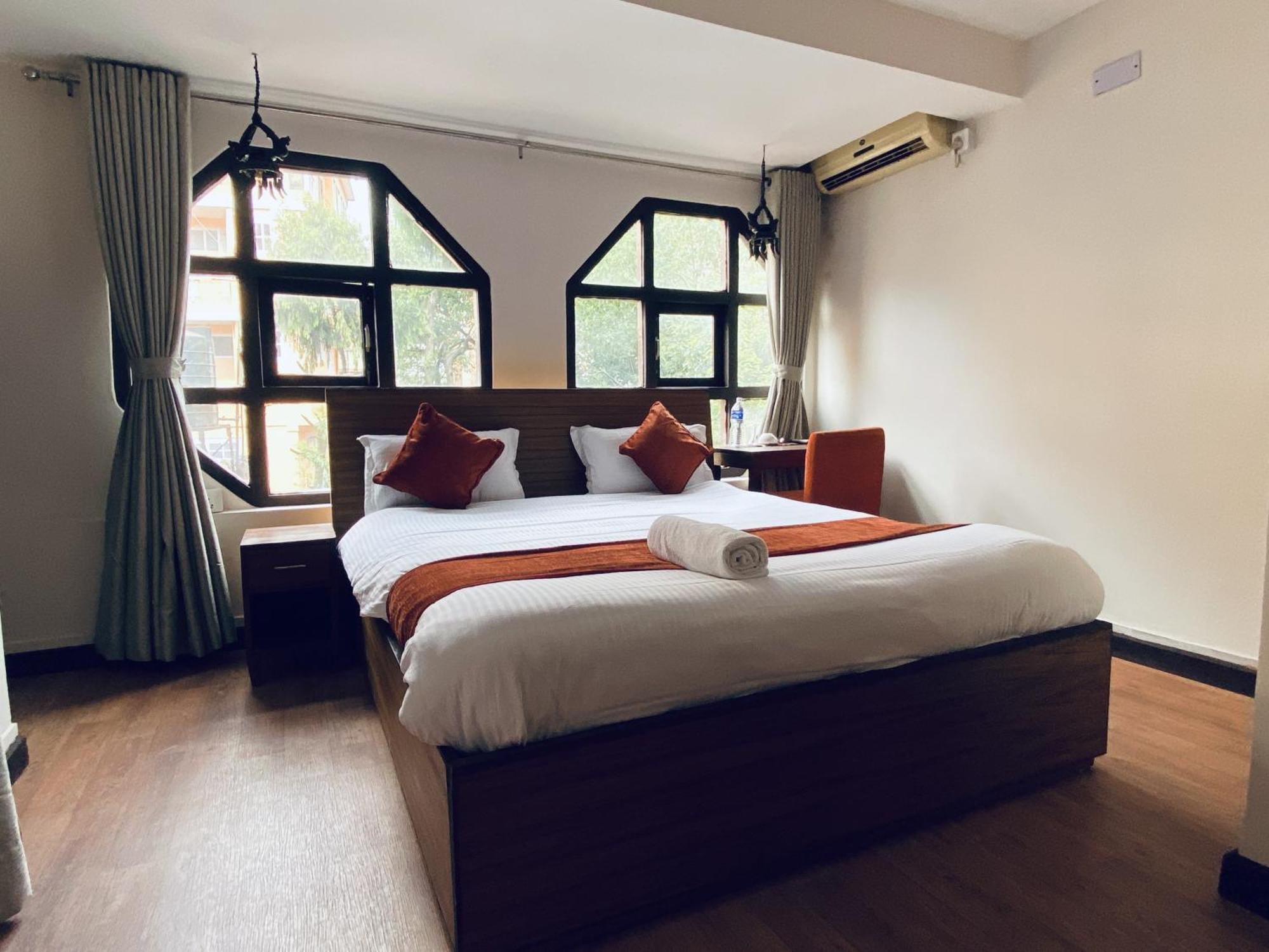 Hotel Pala Kathmandu Bagian luar foto